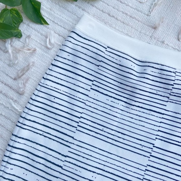 A.L.C. Lyons Striped Ponte business casual bodycon stretch Pencil Skirt Sz M - Picture 7 of 11